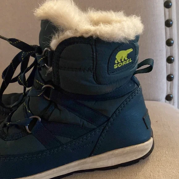Sorel Women’s Whitney Short Lace Up Waterproof Insulated Winter Boots Teal 6 - Picture 3 of 12